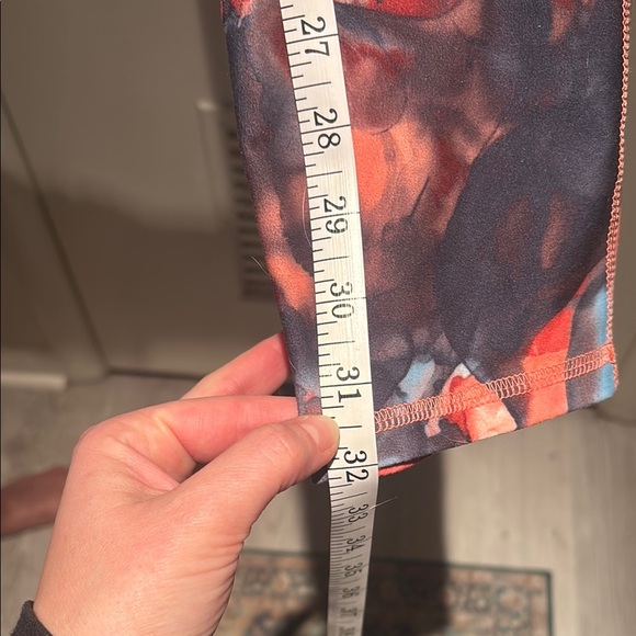 Colorful Patterned Leggings - Picture 5 of 11